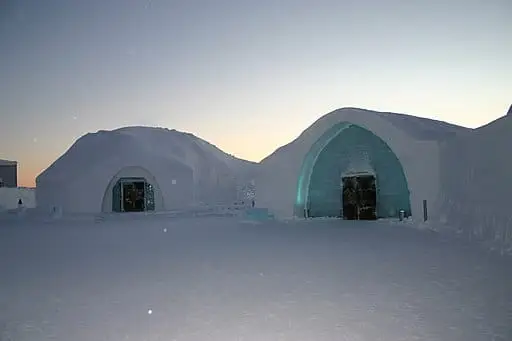 ice hotel